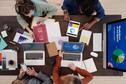 The Complete Digital Marketing Course: Google Analytics & SEO